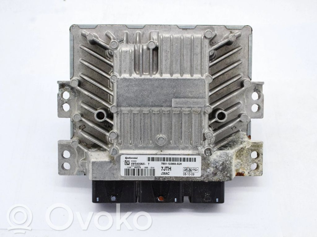 Ford Focus C-MAX Engine control unit/module 