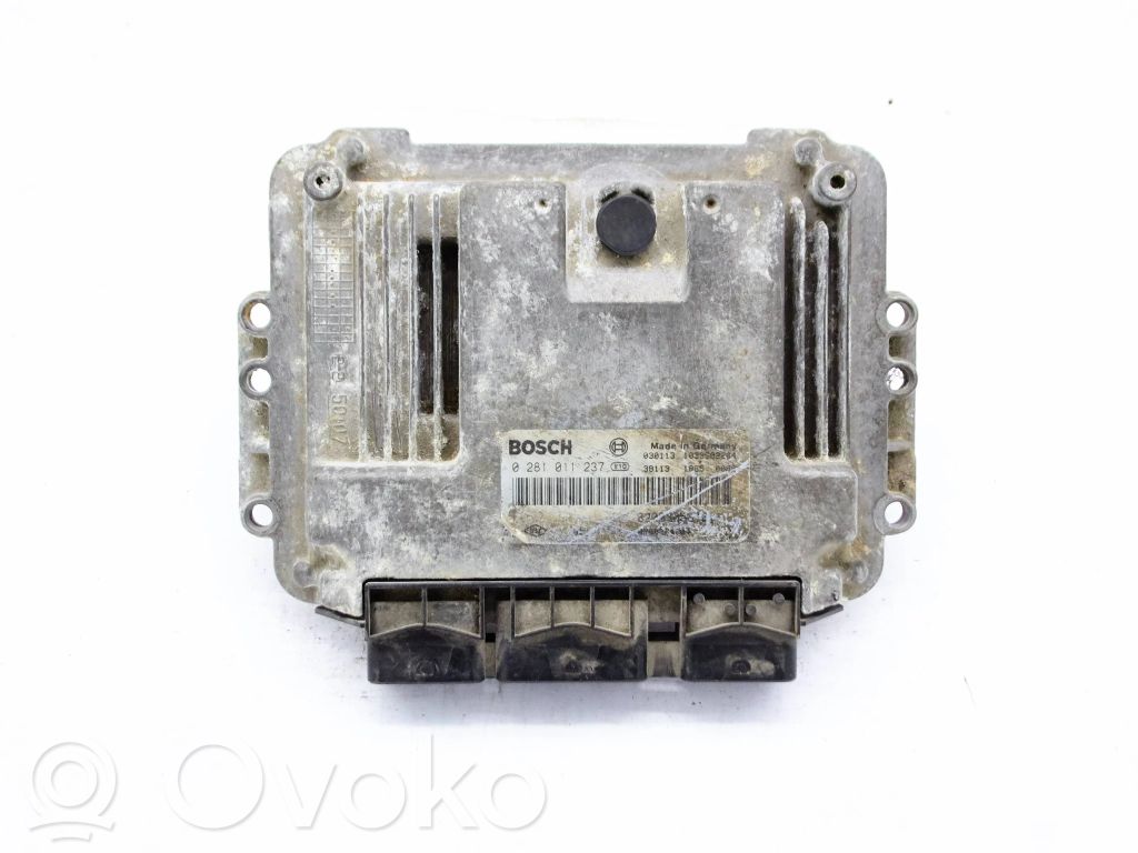 Nissan Primera Engine control unit/module 