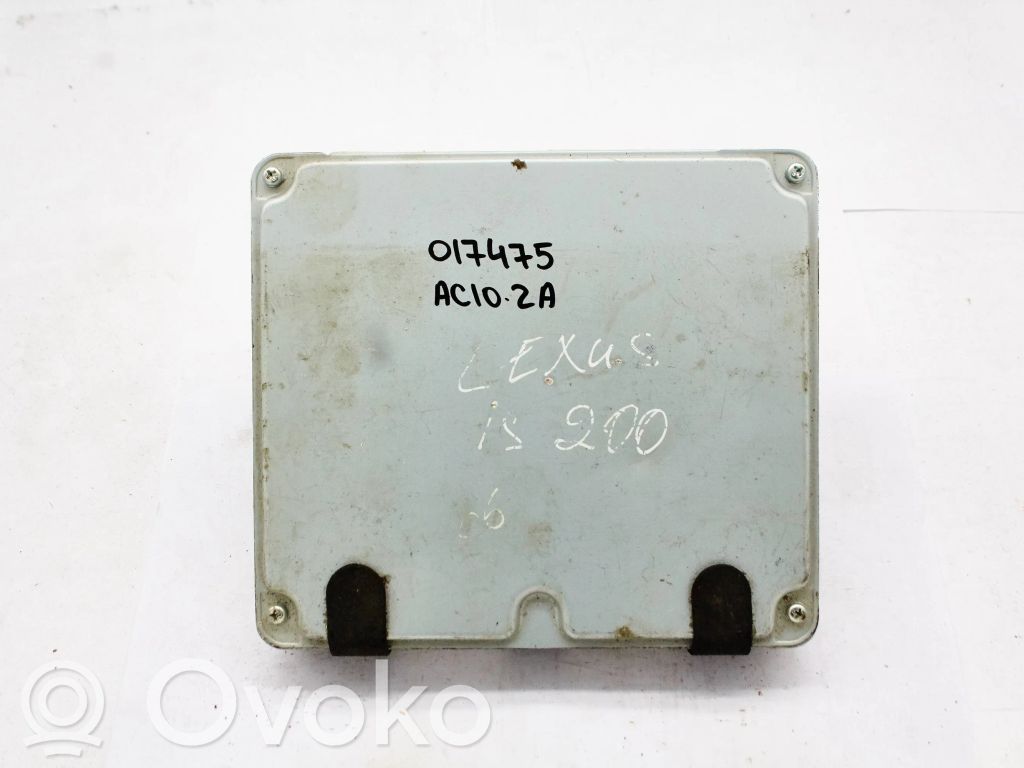 Lexus IS 200-300 Engine control unit/module 