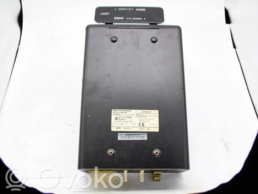 BMW 7 E38 CD/DVD keitiklis 