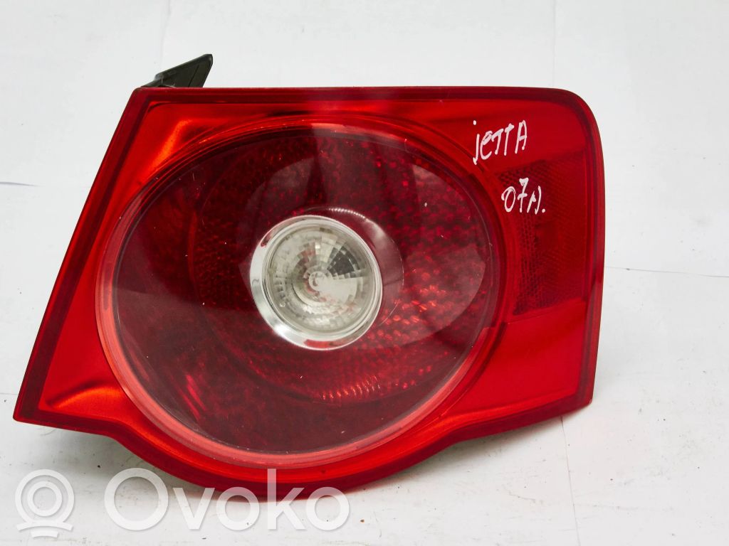 Volkswagen Jetta V Takavalot 