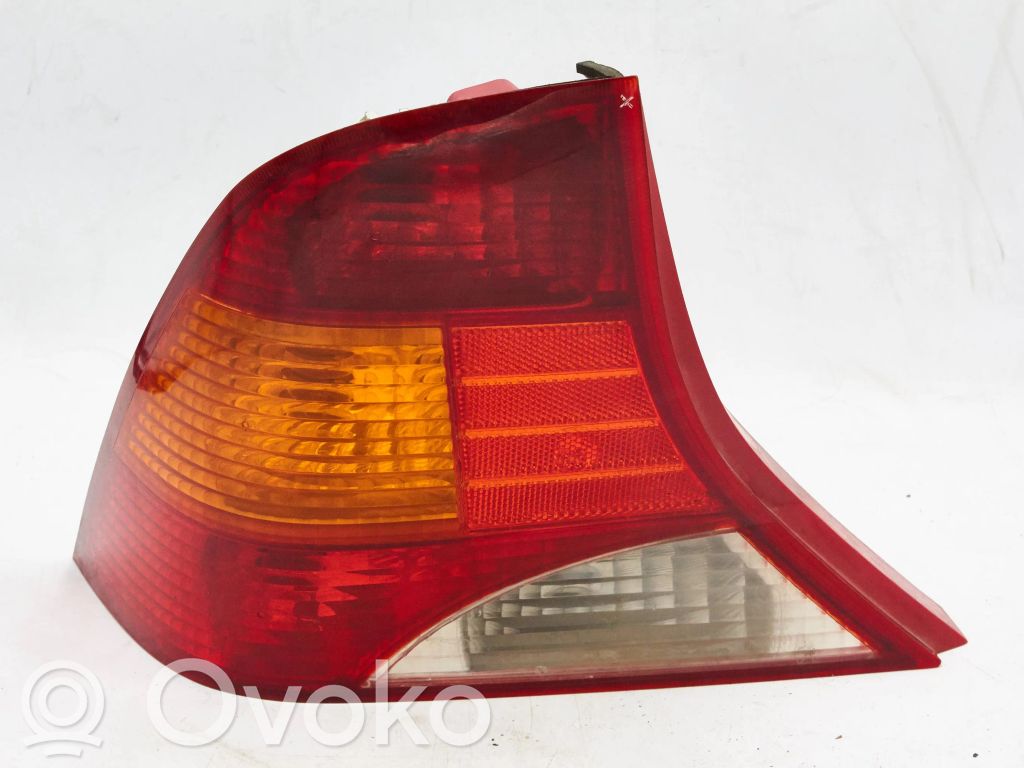 Ford Focus Galinio žibinto detalė 