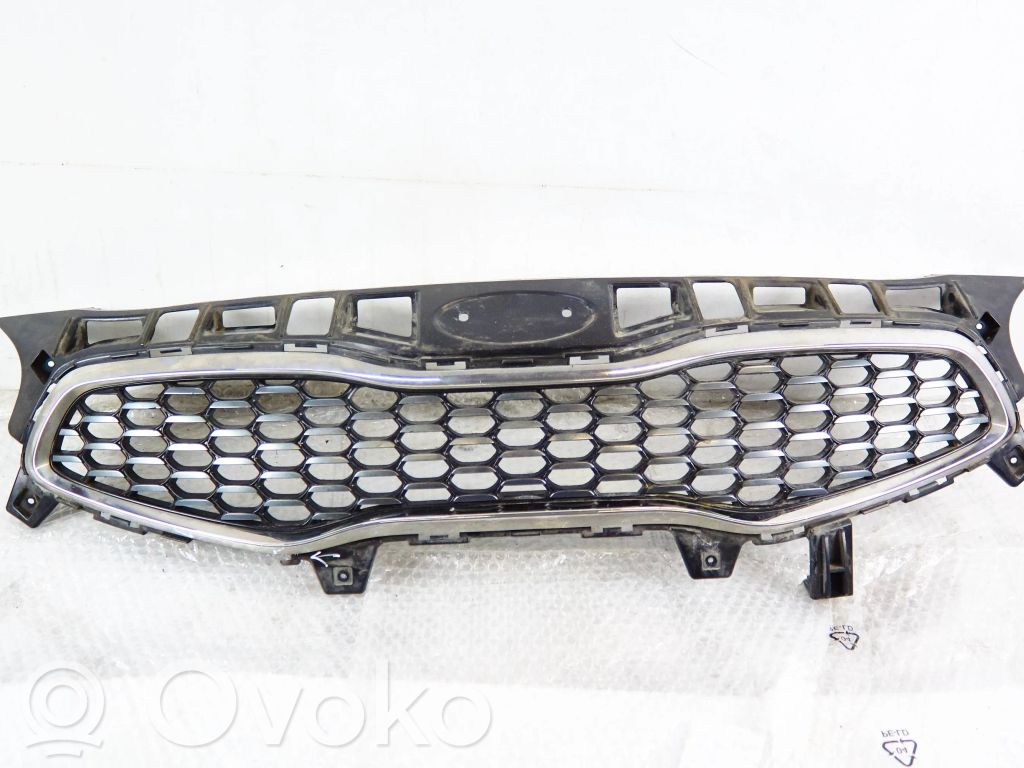KIA Ceed Front bumper upper radiator grill 