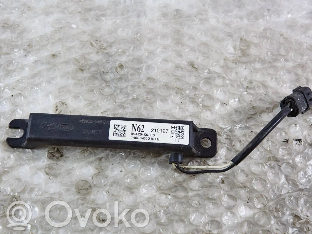 KIA Xceed Antenne des Keyless-Systems 