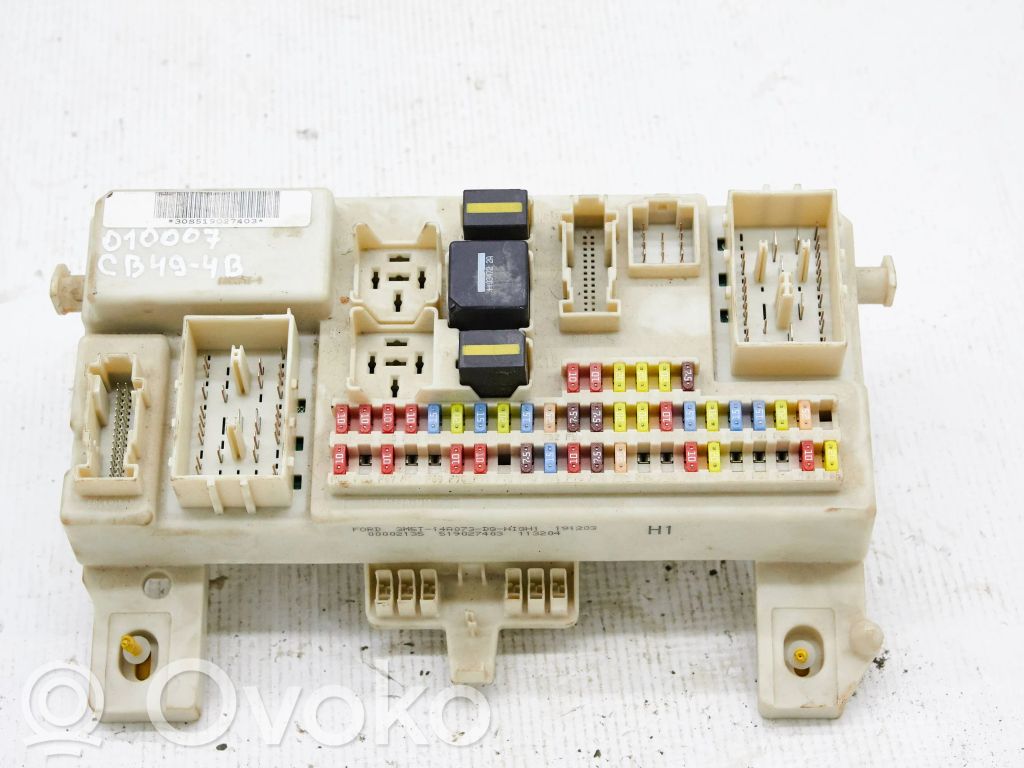 Ford Focus C-MAX Fuse module 