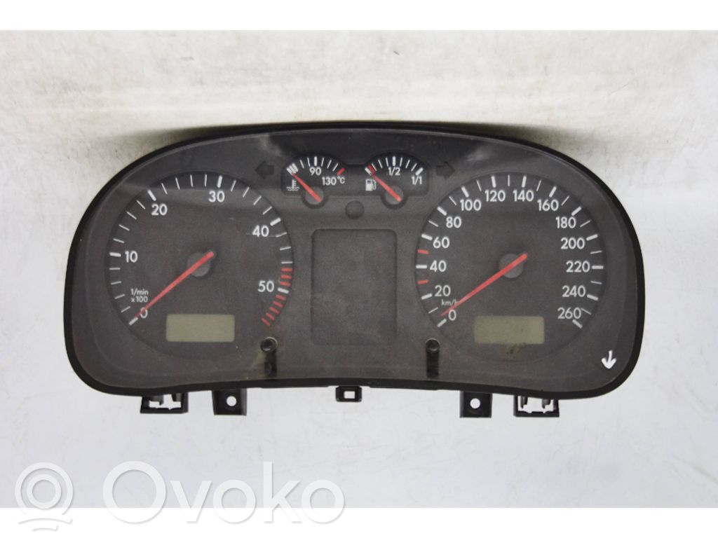 Volkswagen Bora Vitezometru (grup de instrumente) 