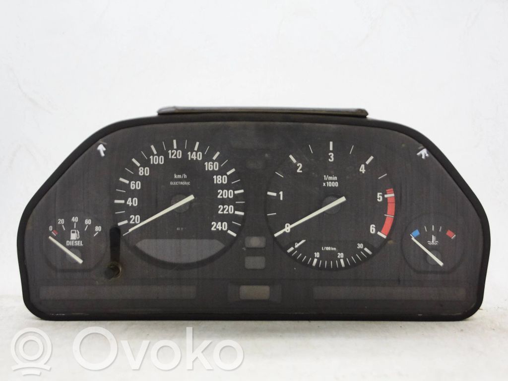 BMW 5 E34 Speedometer (instrument cluster) 