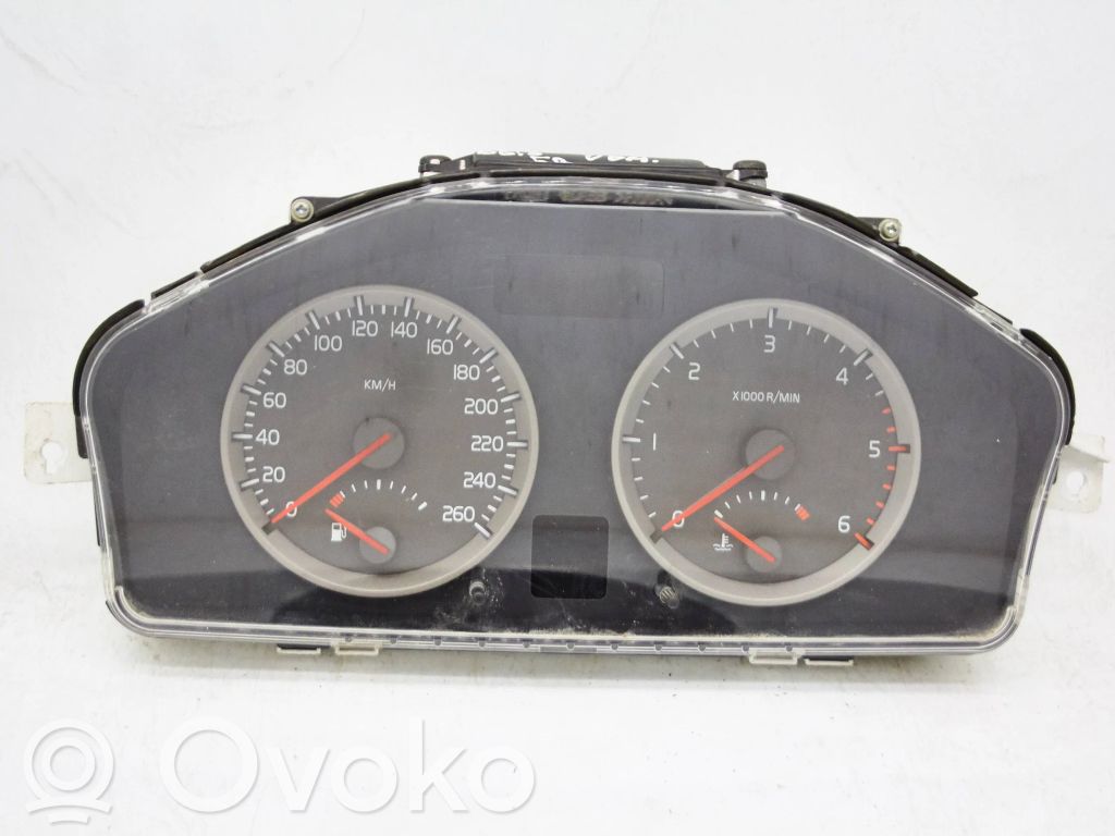 Volvo V50 Speedometer (instrument cluster) 