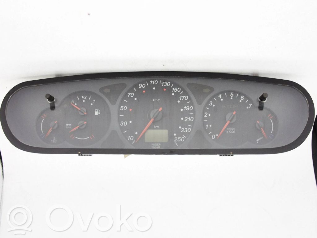 Citroen C5 Nopeusmittari (mittaristo) 