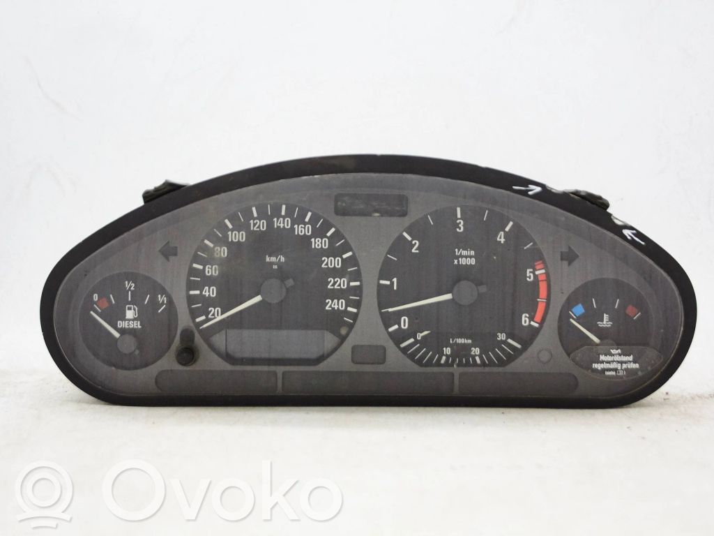 BMW 3 E36 Geschwindigkeitsmesser Cockpit 