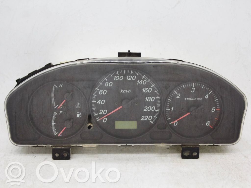 Mazda Premacy Speedometer (instrument cluster) 