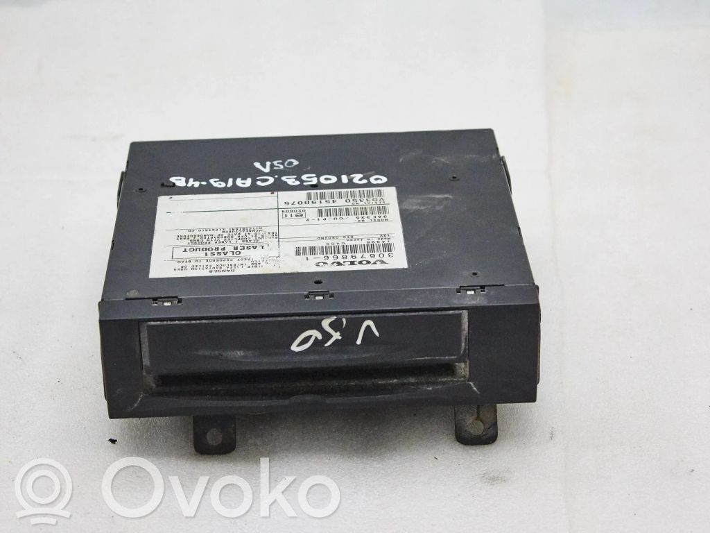 Volvo V50 Amplificator sunet 