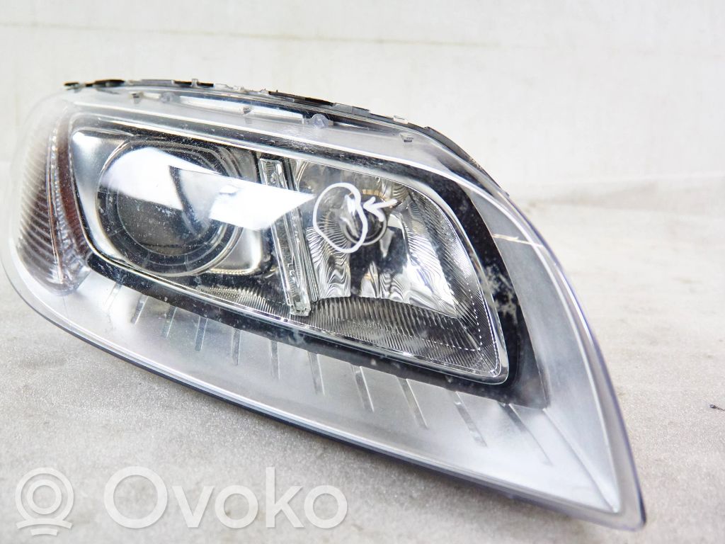 Volvo V70 Headlight/headlamp 