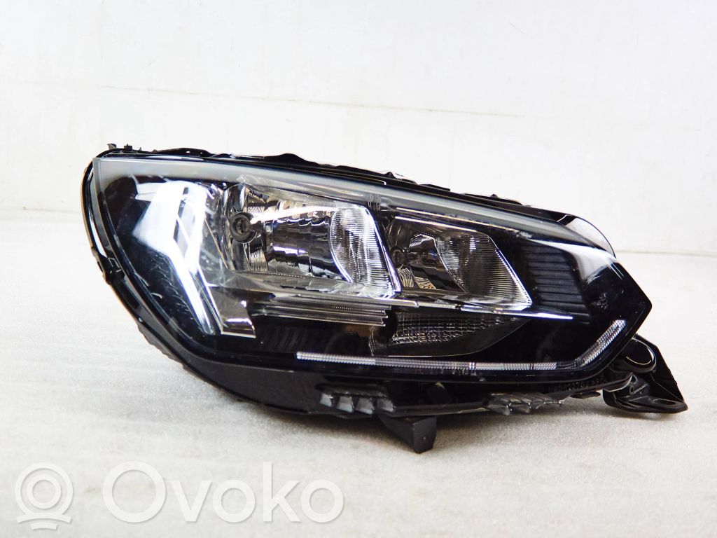 Peugeot 208 I Faro/fanale 