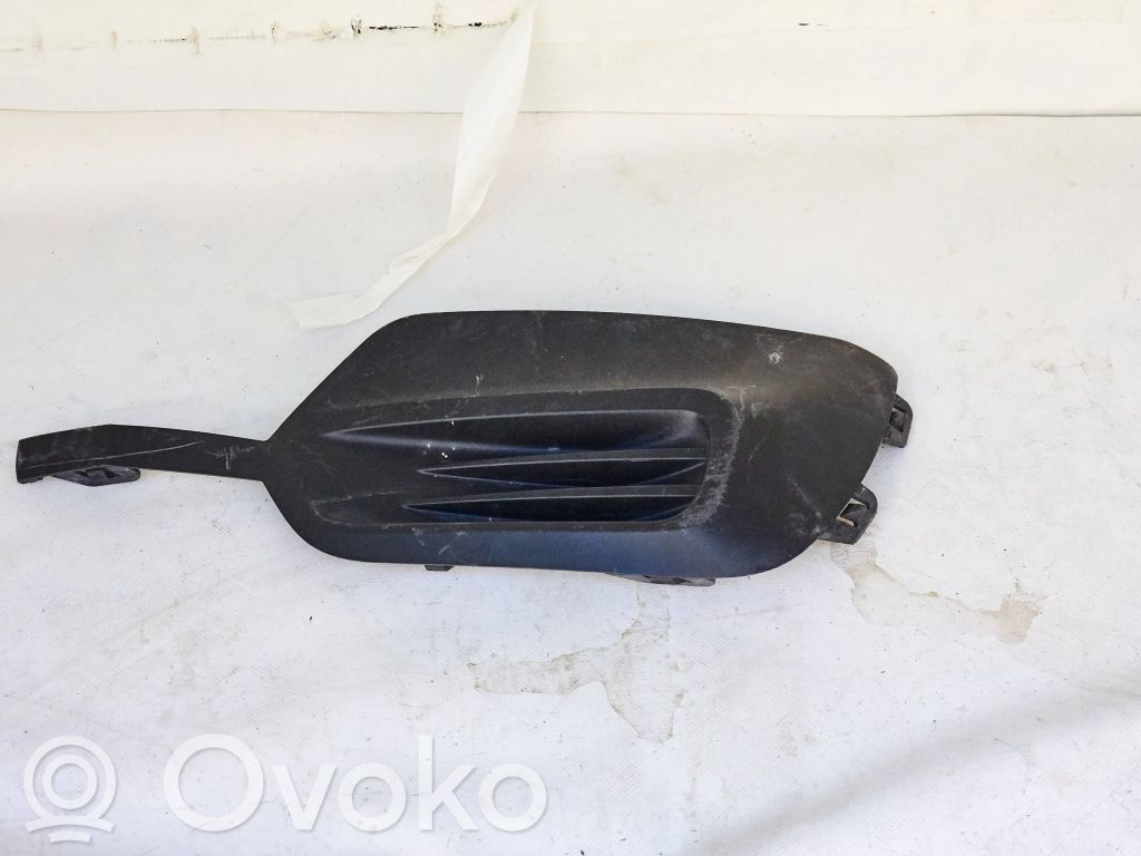 Opel Combo E Front bumper lower grill 
