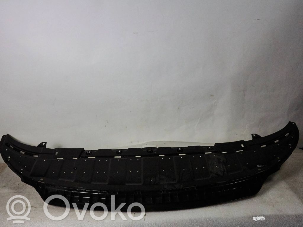 Opel Insignia B Front bumper skid plate/under tray 