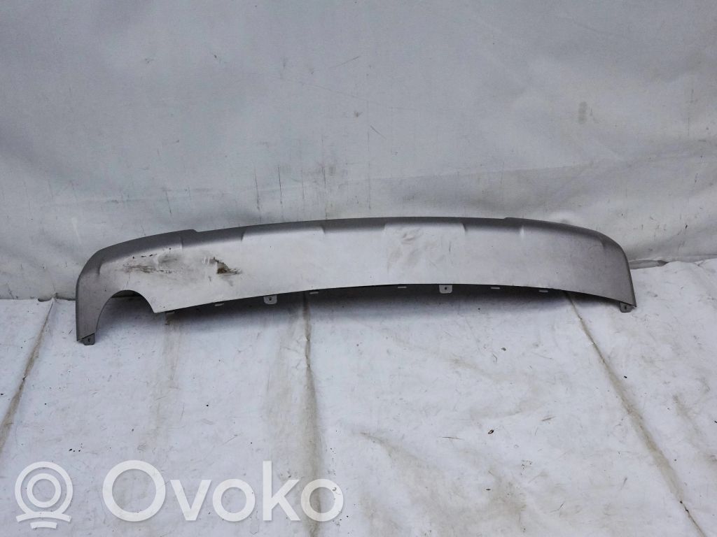 Chevrolet Orlando Moldura inferior del parachoques trasero 