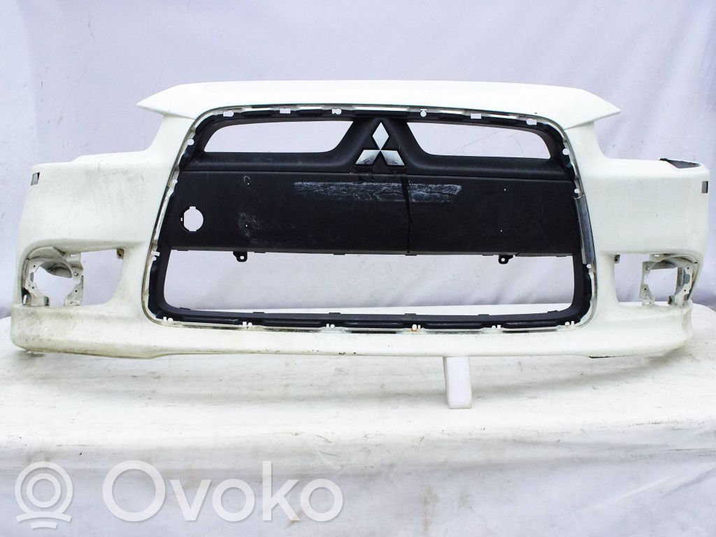 Mitsubishi Lancer X Parachoques delantero 