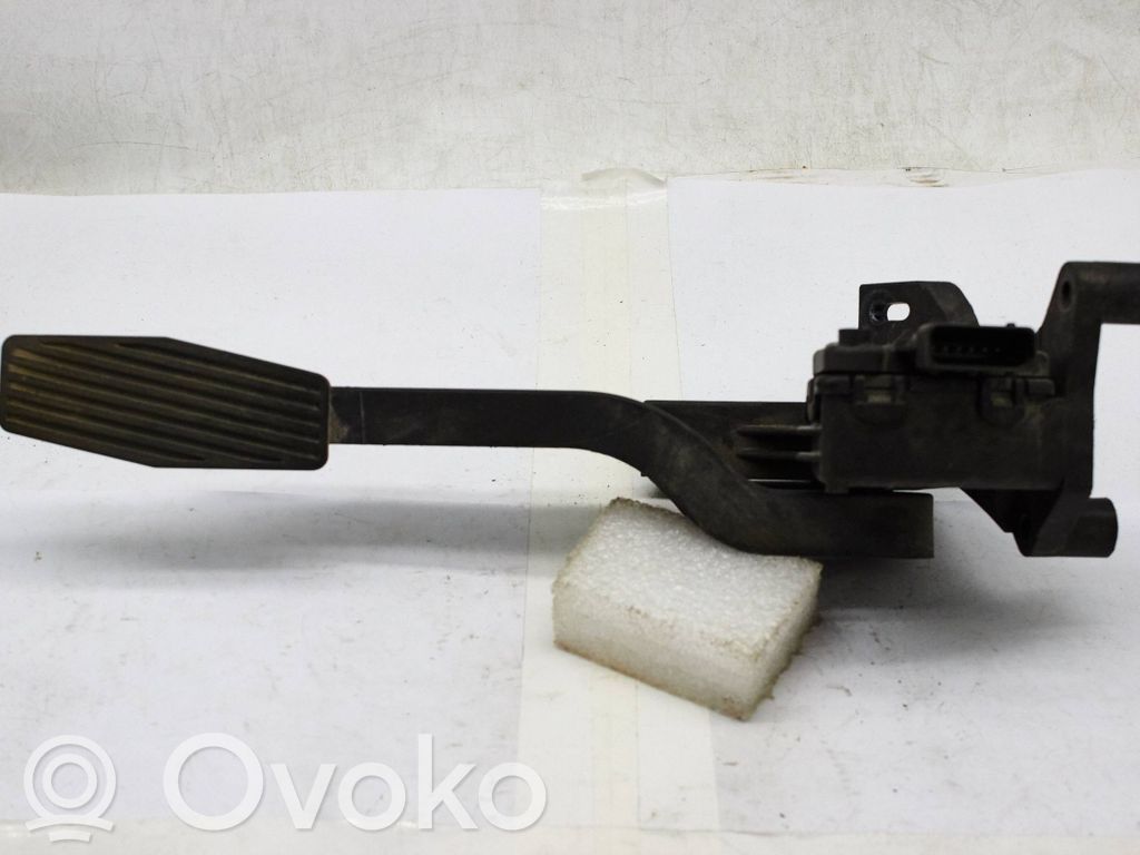 Opel Corsa C Kaasupoljin 