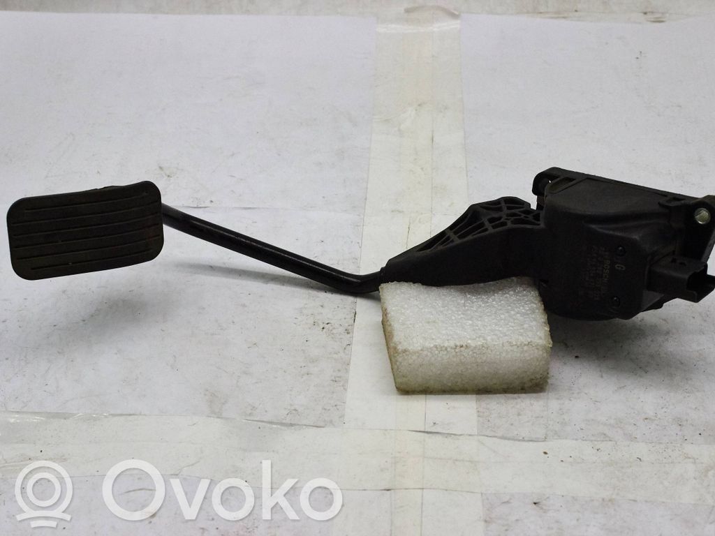 Citroen Berlingo Accelerator throttle pedal 