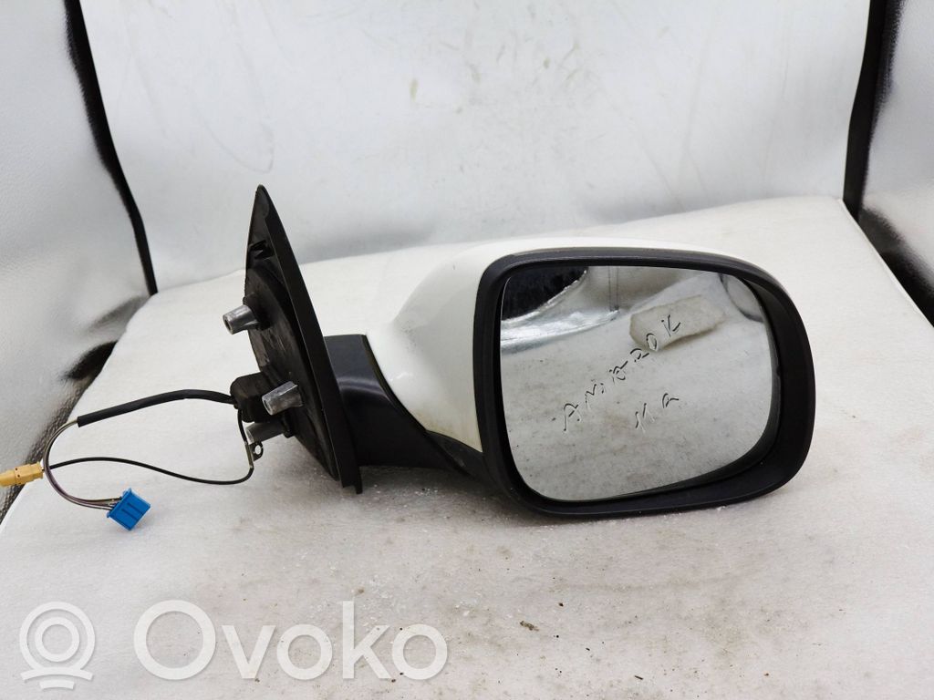 Volkswagen Amarok Elektryczne lusterko boczne drzwi przednich 