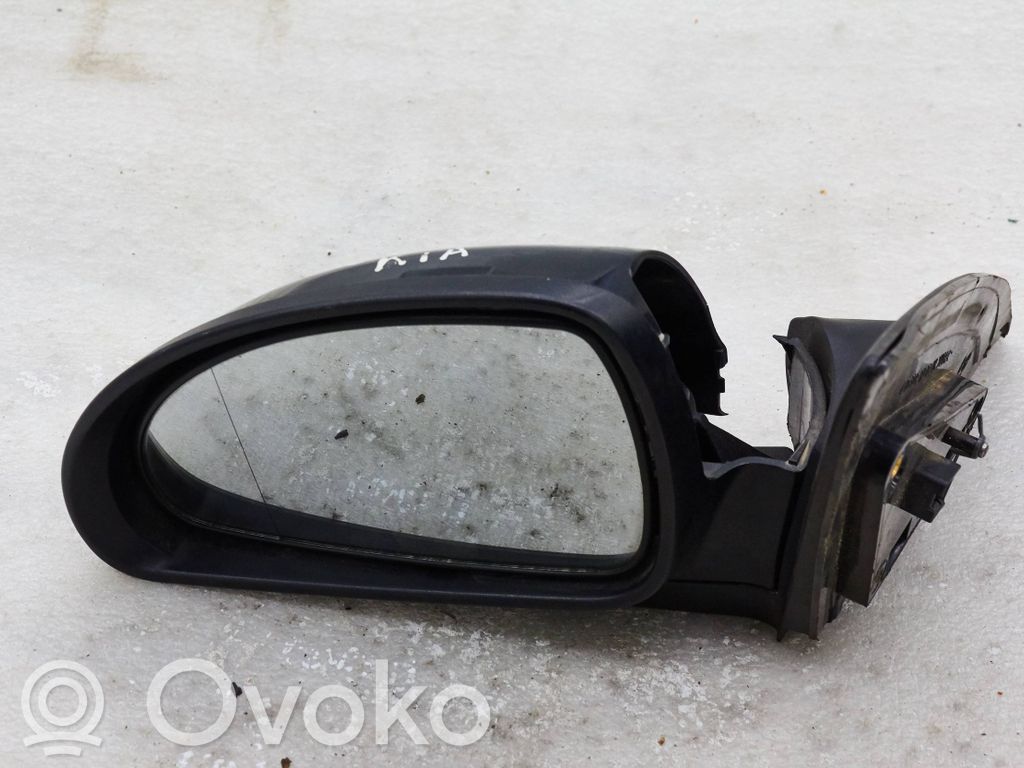 Front door electric wing mirror   E4022608,E4022609