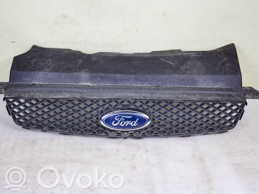 Ford Focus Etusäleikkö 