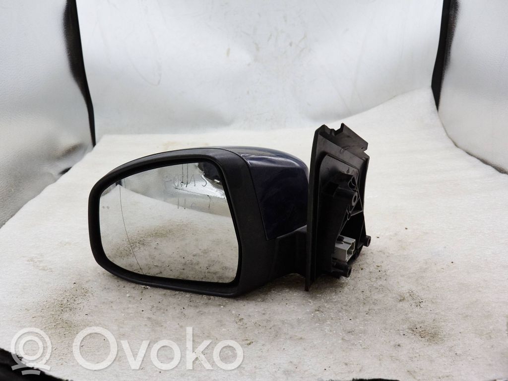 Citroen Xsara Picasso Front door electric wing mirror 