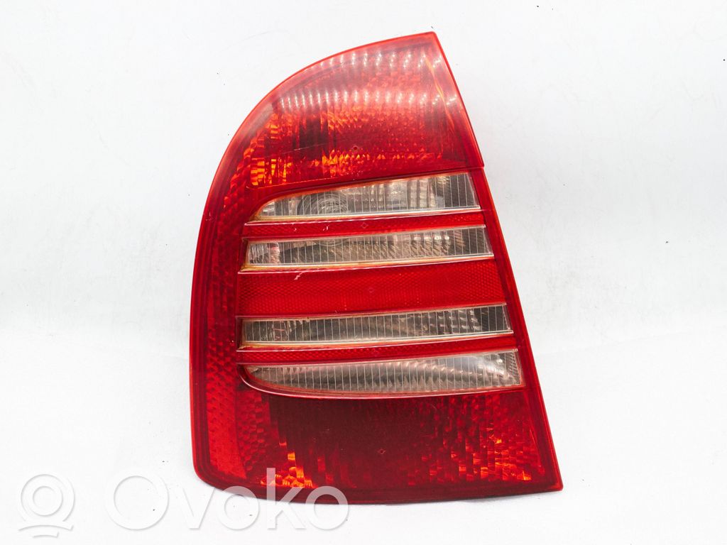 Skoda Superb B5 (3U) Lampa tylna 