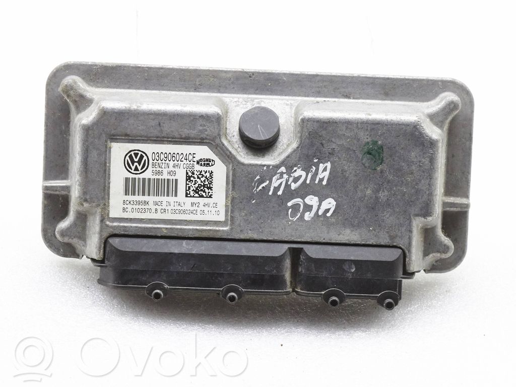 Skoda Roomster (5J) Engine control unit/module 