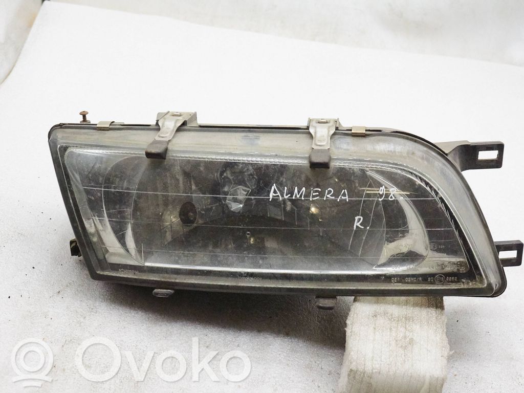 Nissan Almera Priekšējais lukturis 