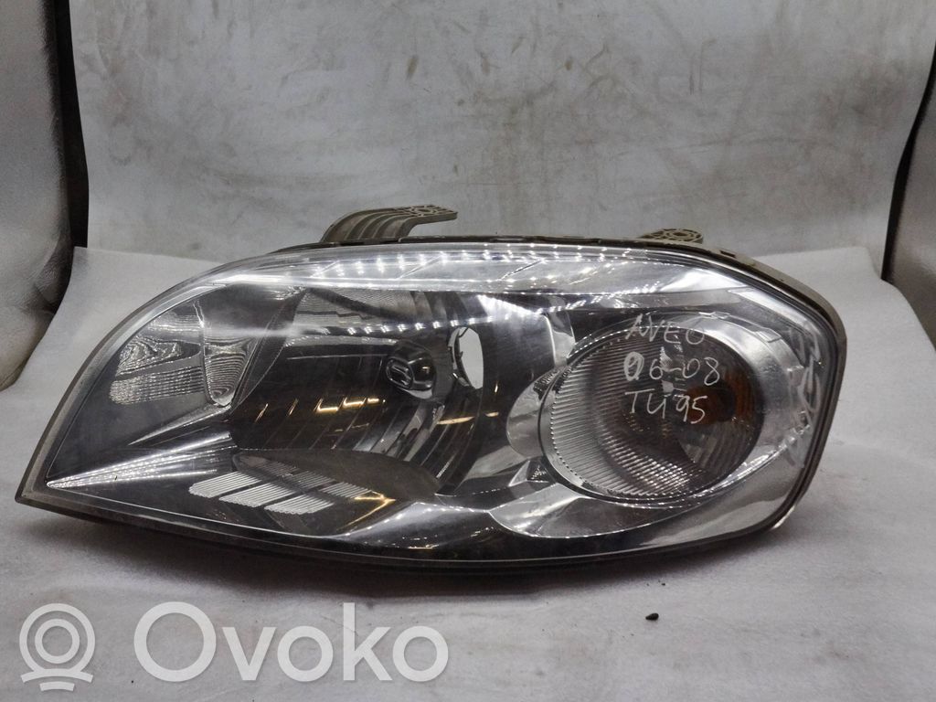 Chevrolet Aveo Передняя фара 