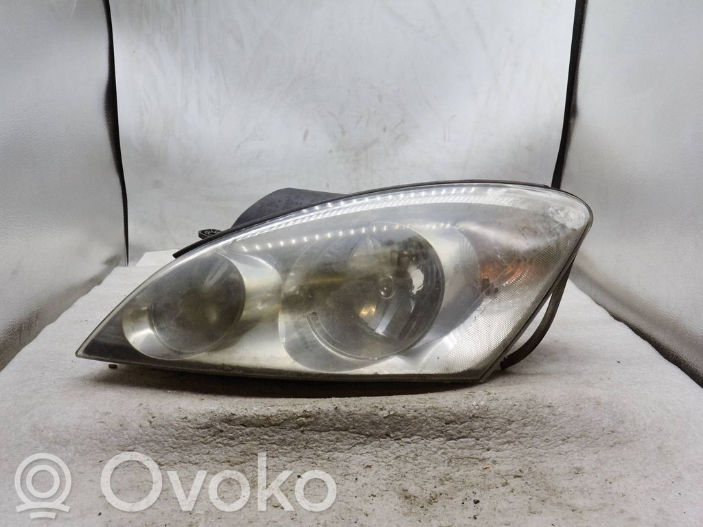 KIA Ceed Headlight/headlamp 