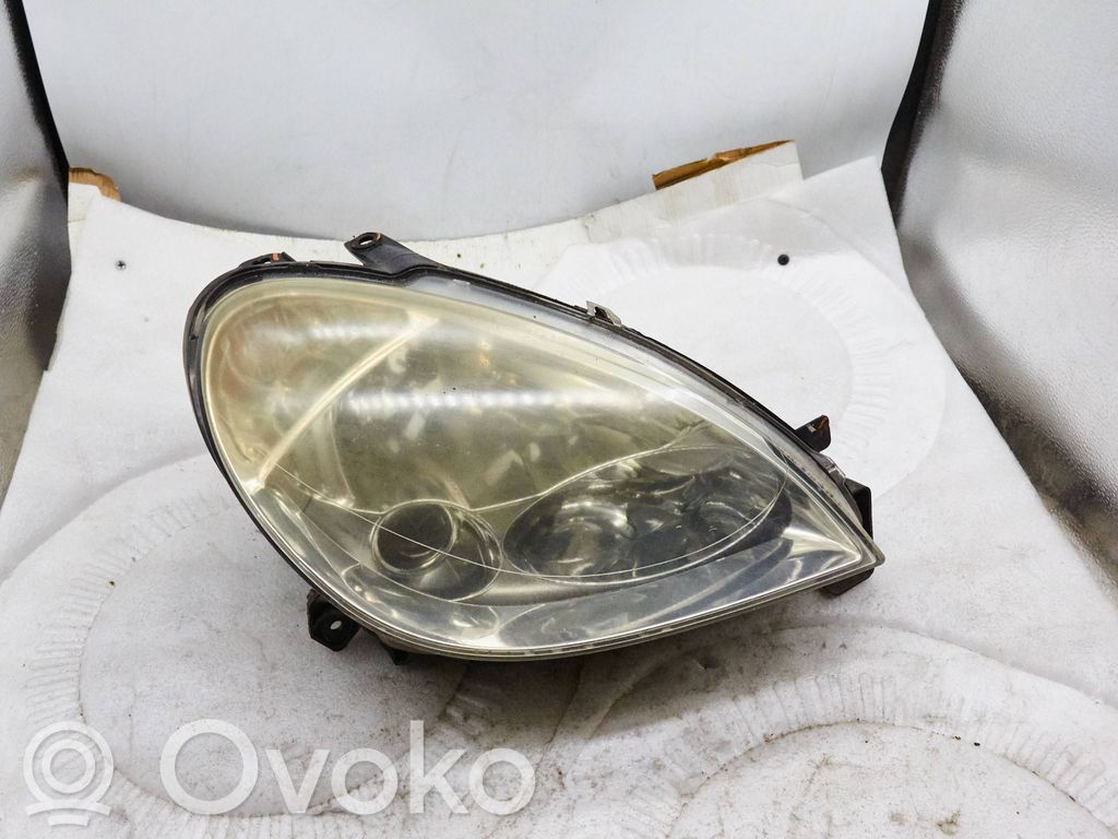 Citroen Xsara Lampa przednia 