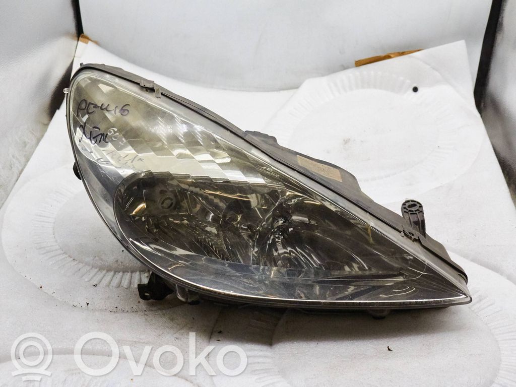 Peugeot 607 Phare frontale 