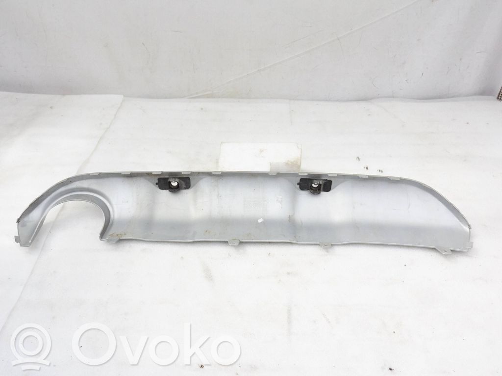 KIA Stonic Moldura inferior del parachoques trasero 