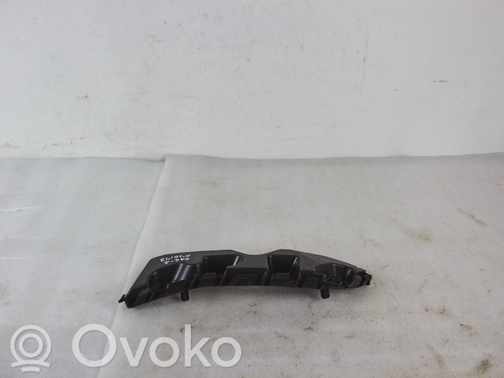 Front bumper mounting bracket   622220011R