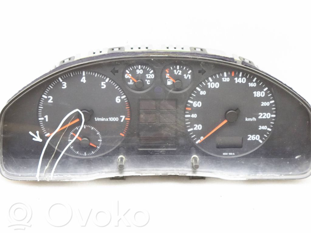 Audi A4 S4 B5 8D Tachimetro (quadro strumenti) 