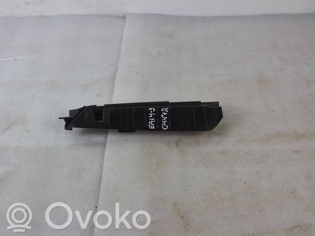 KIA Sorento IV Soporte del parachoques delantero 