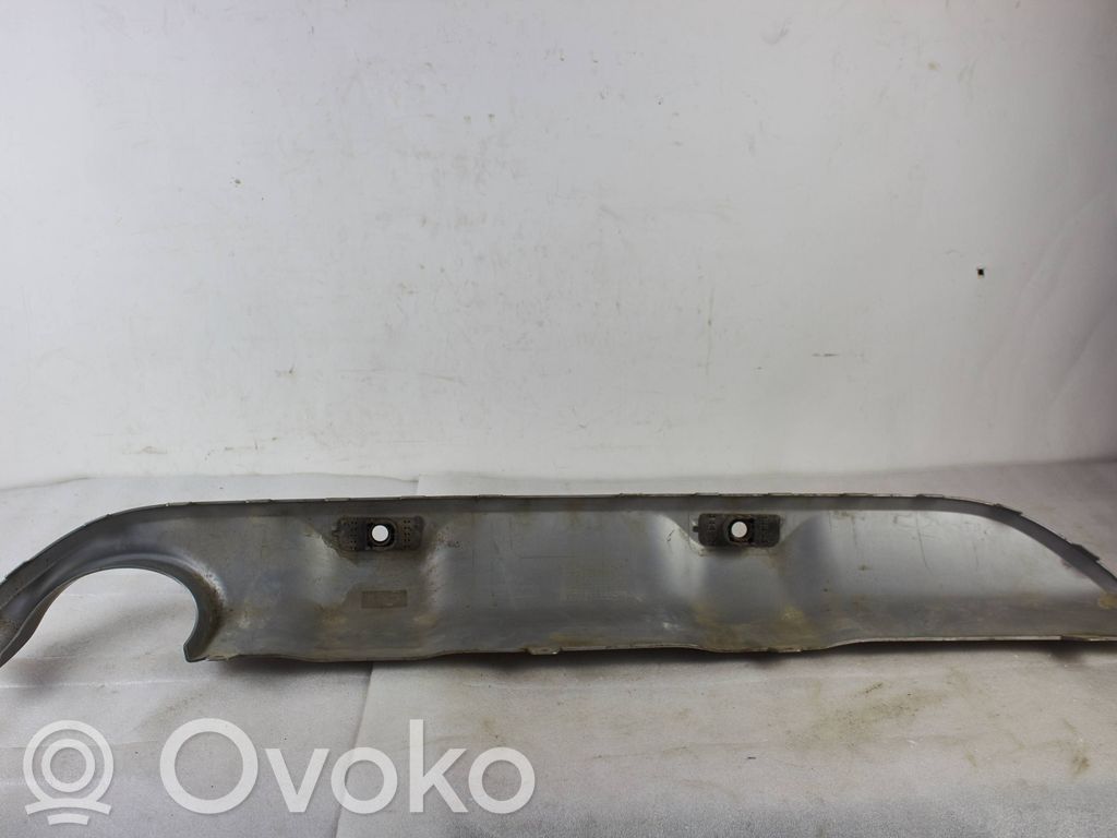 KIA Stonic Moldura inferior del parachoques trasero 