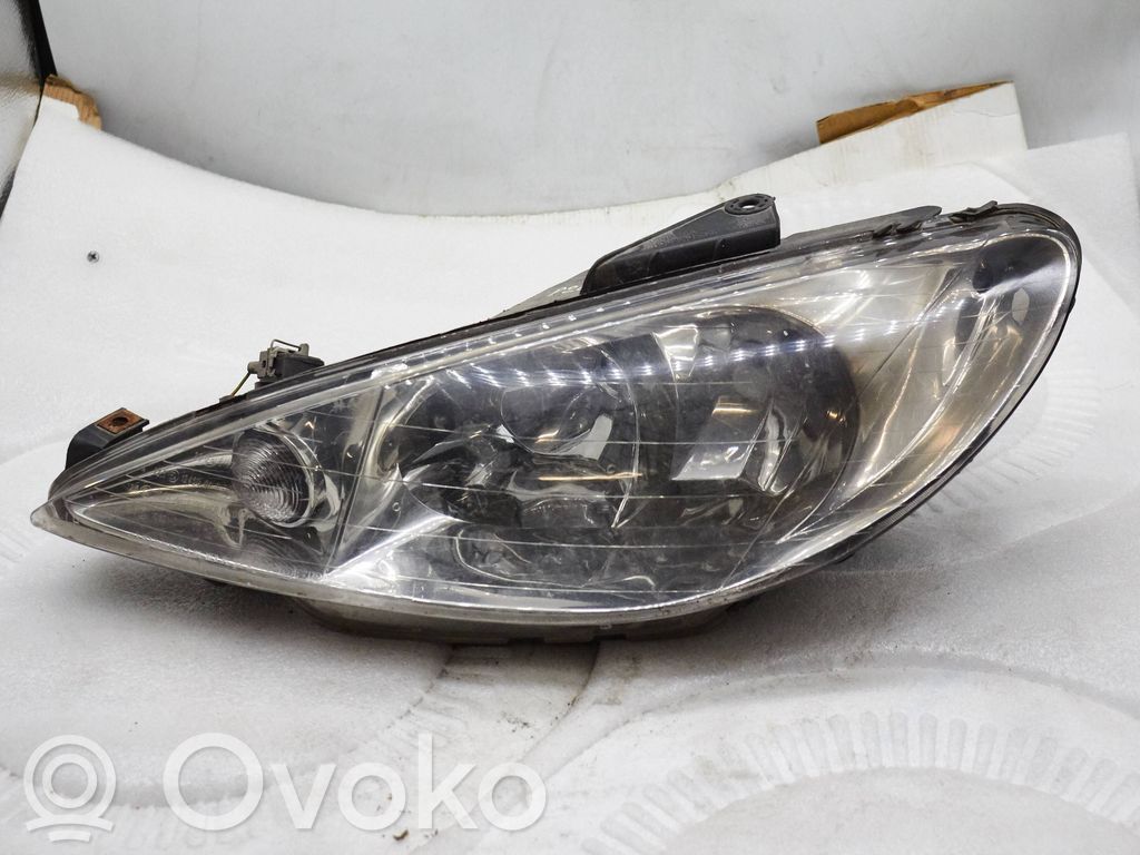 Peugeot 206 Headlight/headlamp 