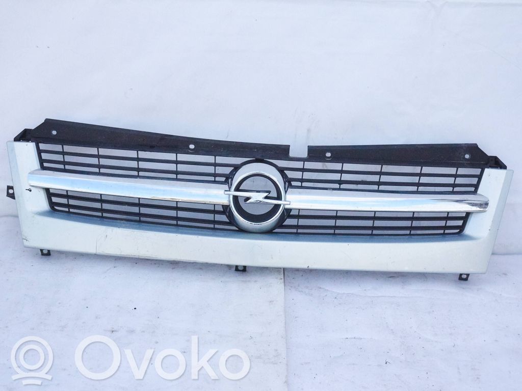 Opel Movano A Grilă față 