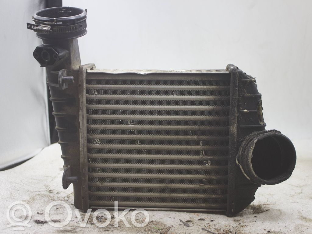 Volkswagen PASSAT B5.5 Intercooler radiator 