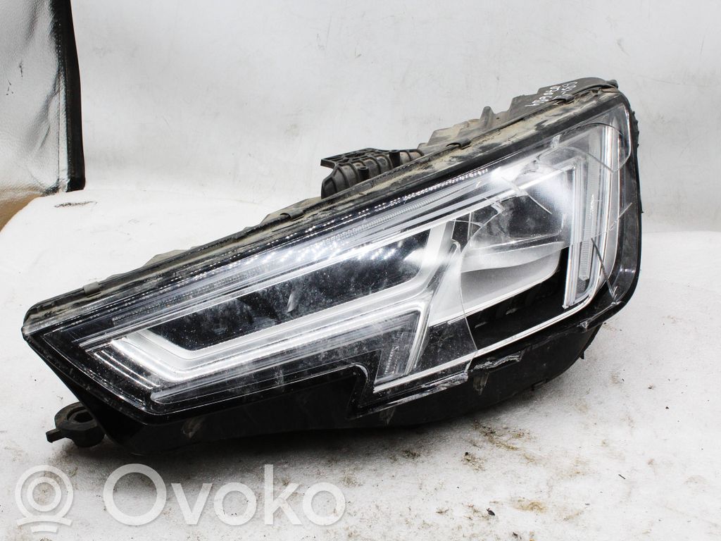 Audi A4 S4 B9 Phare frontale 