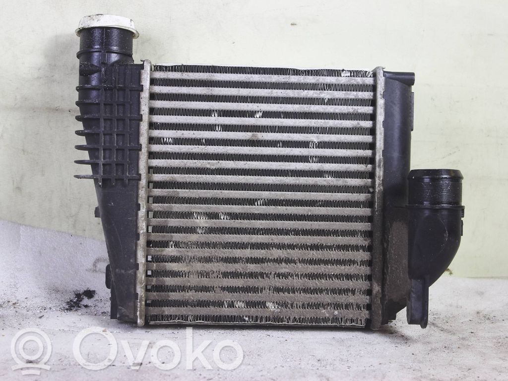 Peugeot 308 Intercooler radiator 