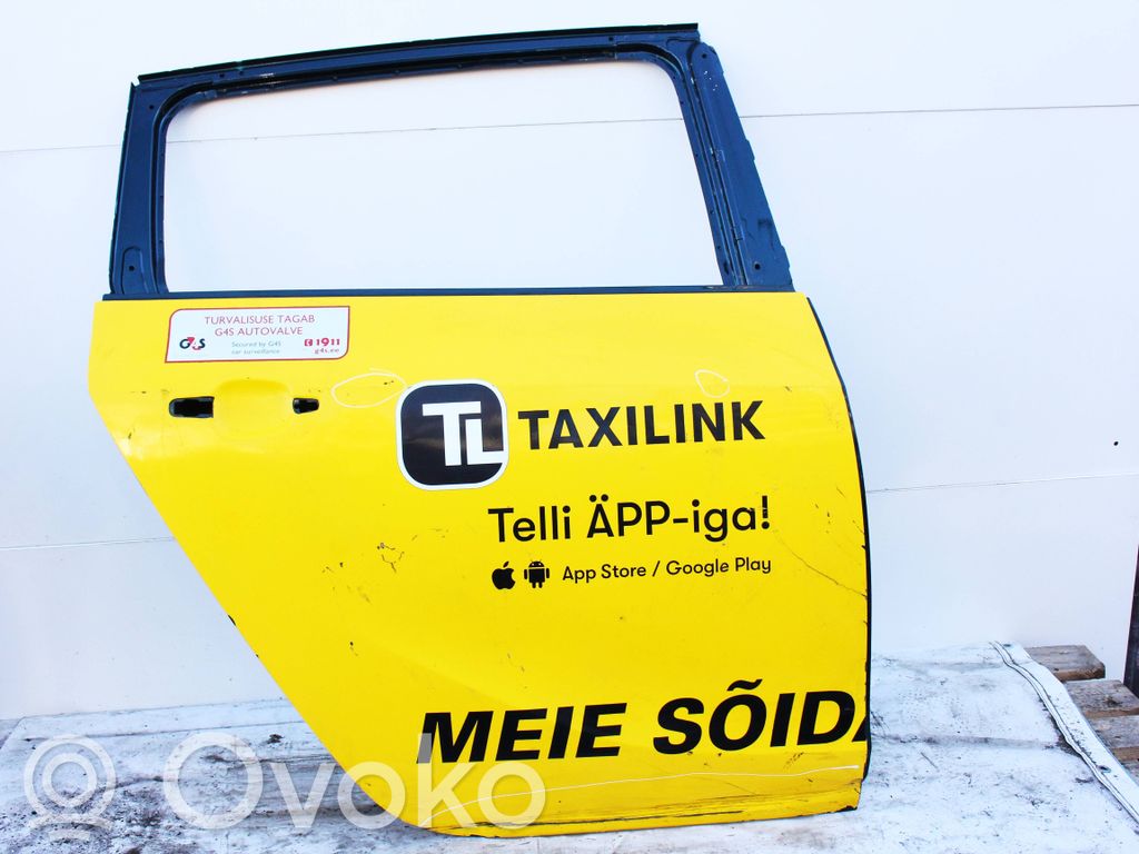 Opel Zafira C Drzwi tylne 
