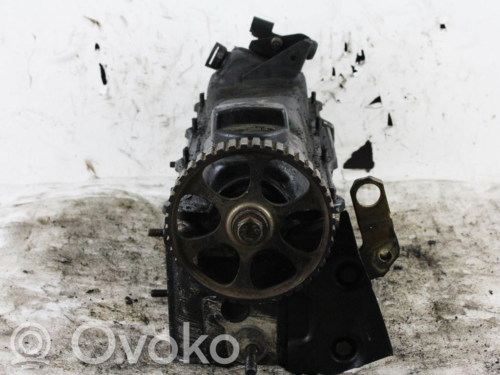 Volkswagen PASSAT B4 Engine head 