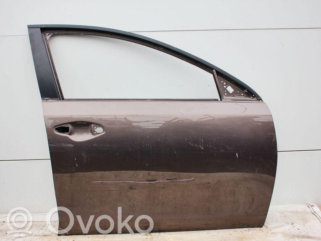 Priekinės durys   76004J7000