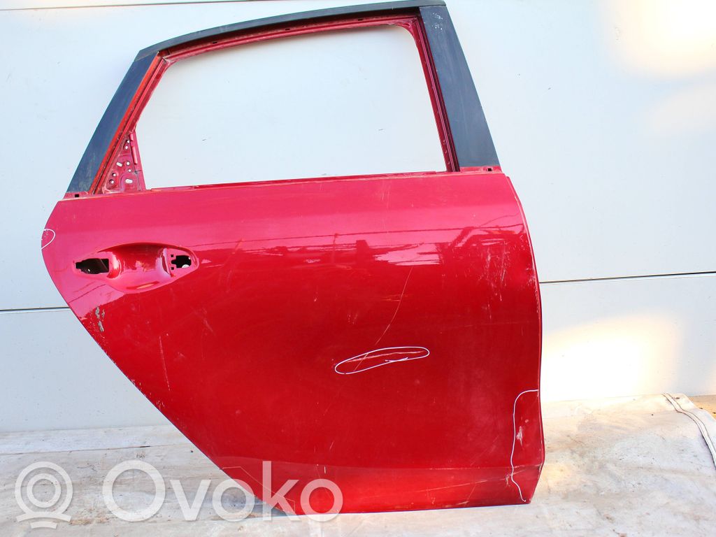 KIA Ceed Galinės durys 