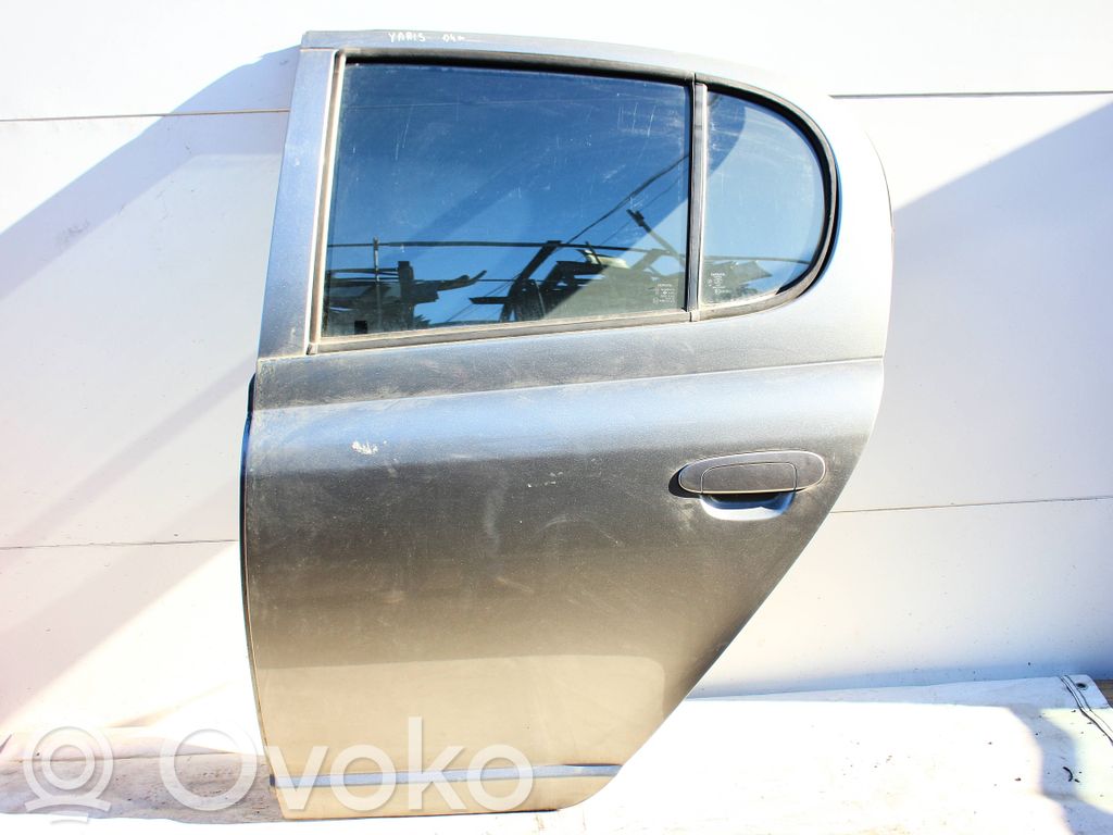 Toyota Yaris Puerta trasera 